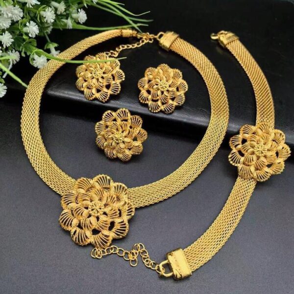 Traditional Jewelry set